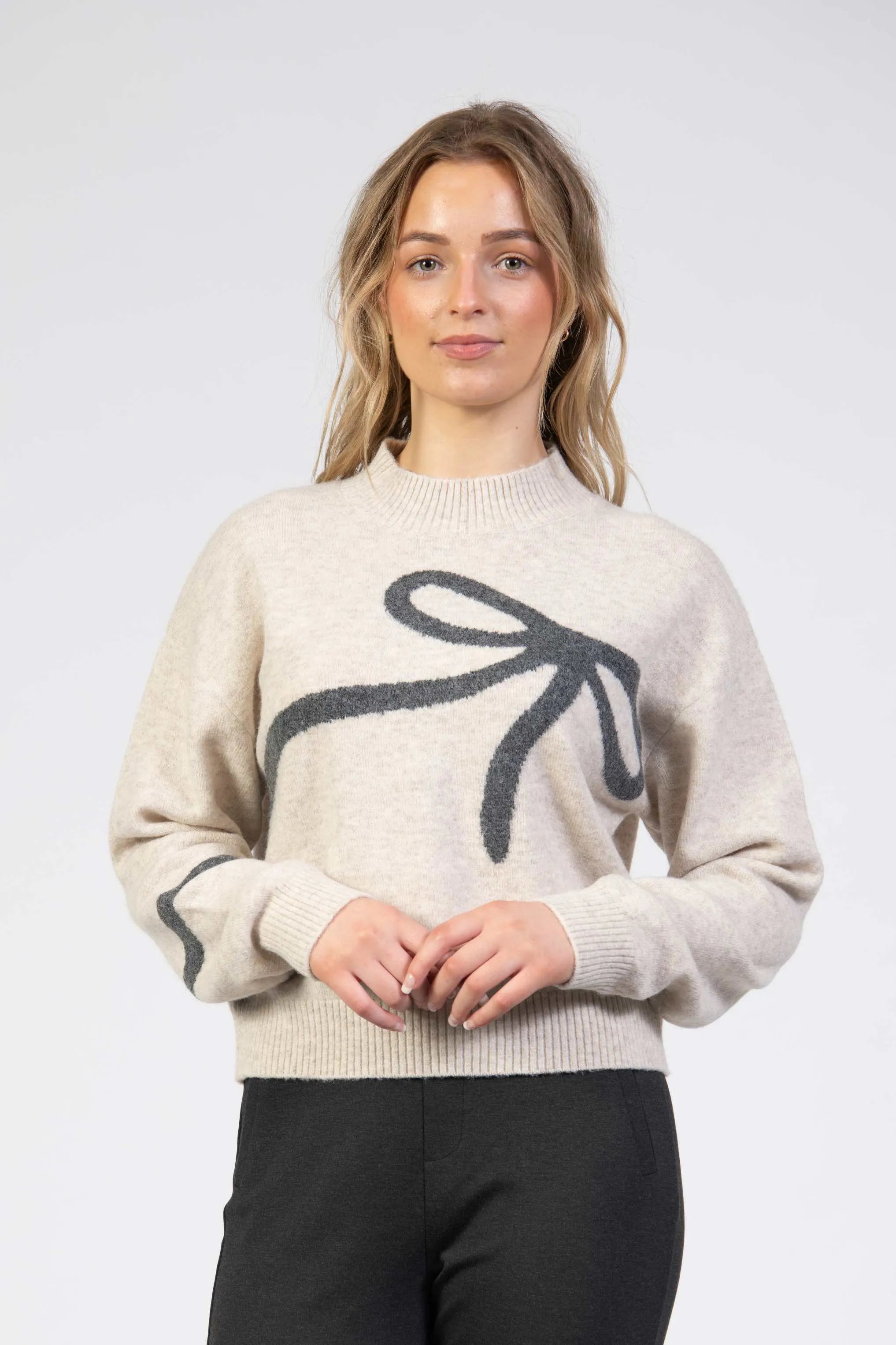 bow sweater